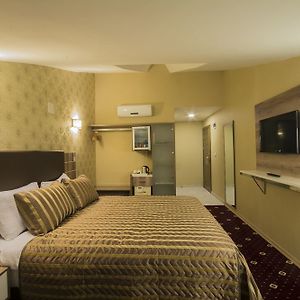 Hotel Business Han